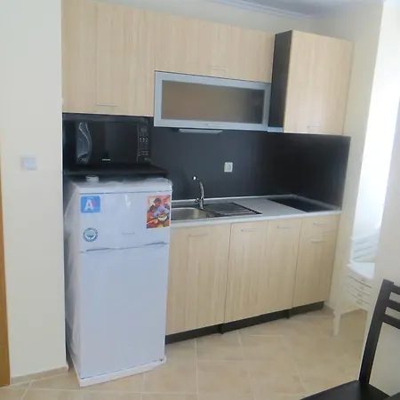 In Azalia 2 Complex Nesebar